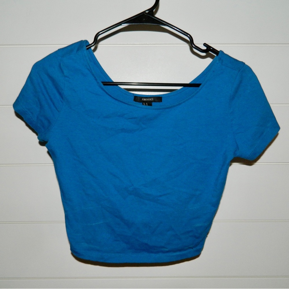 SET OF TWO FOREVER 21 CROP TOPS